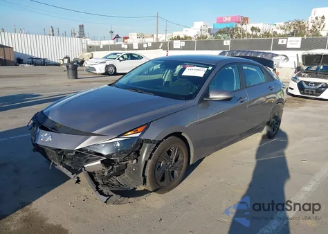 2022 Hyundai Elantra Sel z USA, uszkodzony, nr VIN KMHLS4AGXNU335143